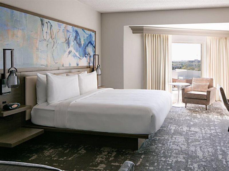 Marriott Dallas Las Colinas Irving Exterior photo