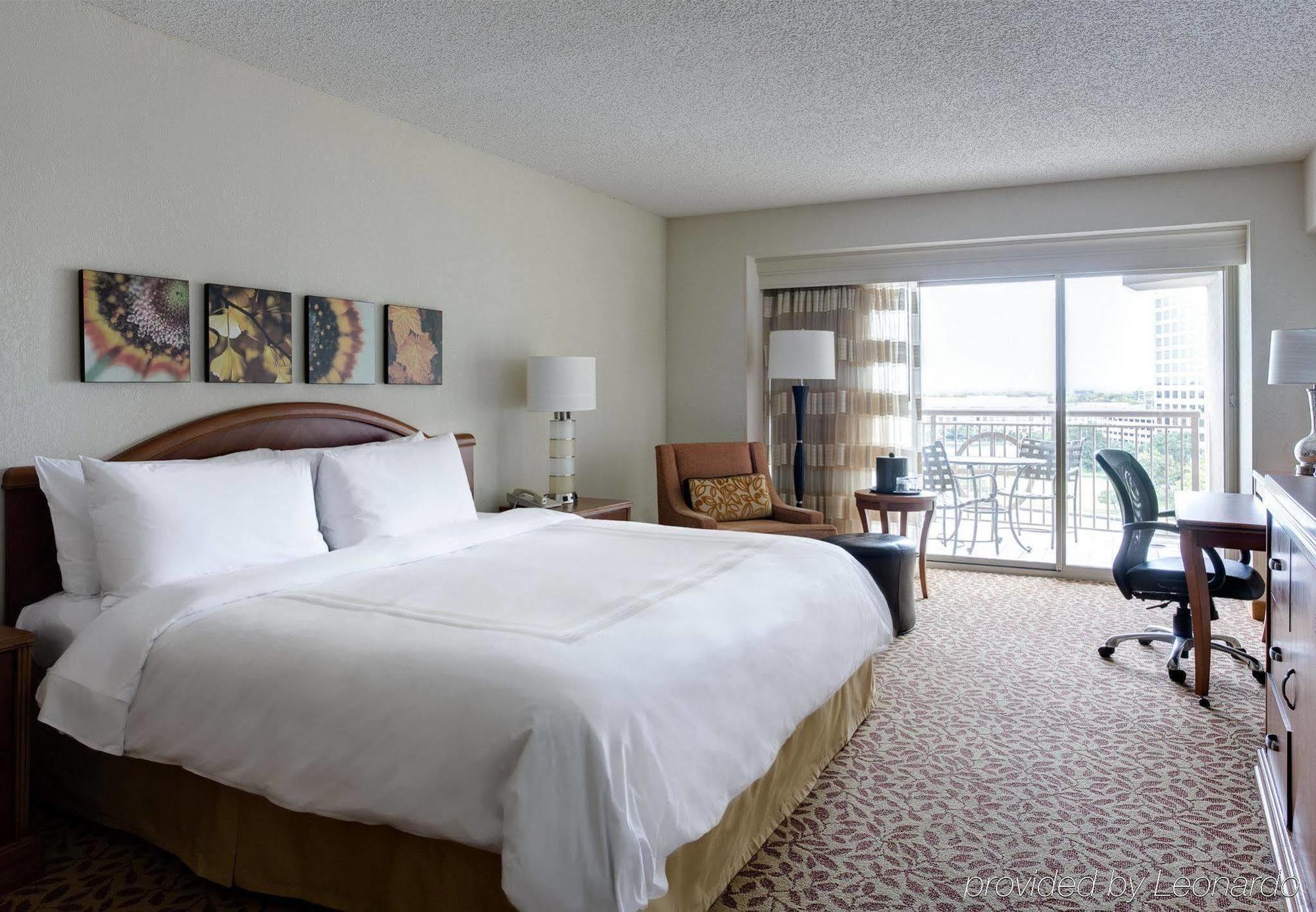 Marriott Dallas Las Colinas Irving Exterior photo